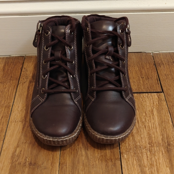 Clarks Caroline Park Lace-Up Women's Sneaker Booties – Size 6.5 - Picture 5 of 9